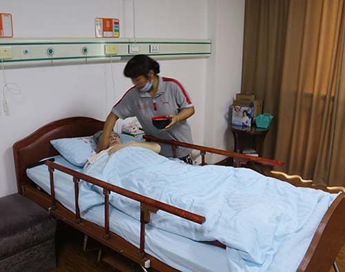 �����o��