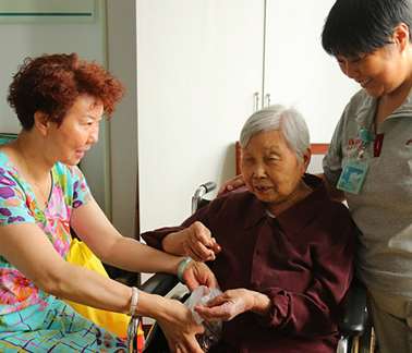 ʏ���B(y��ng)��Ժ�ķ���(w��)�ˆT��(bi��o)��(zh��n)