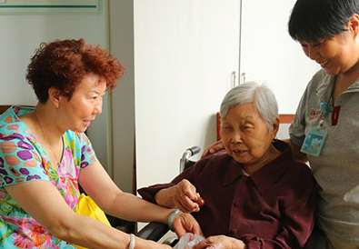 �B(y��ng)��Ժ�������m�����˵Ľ�����